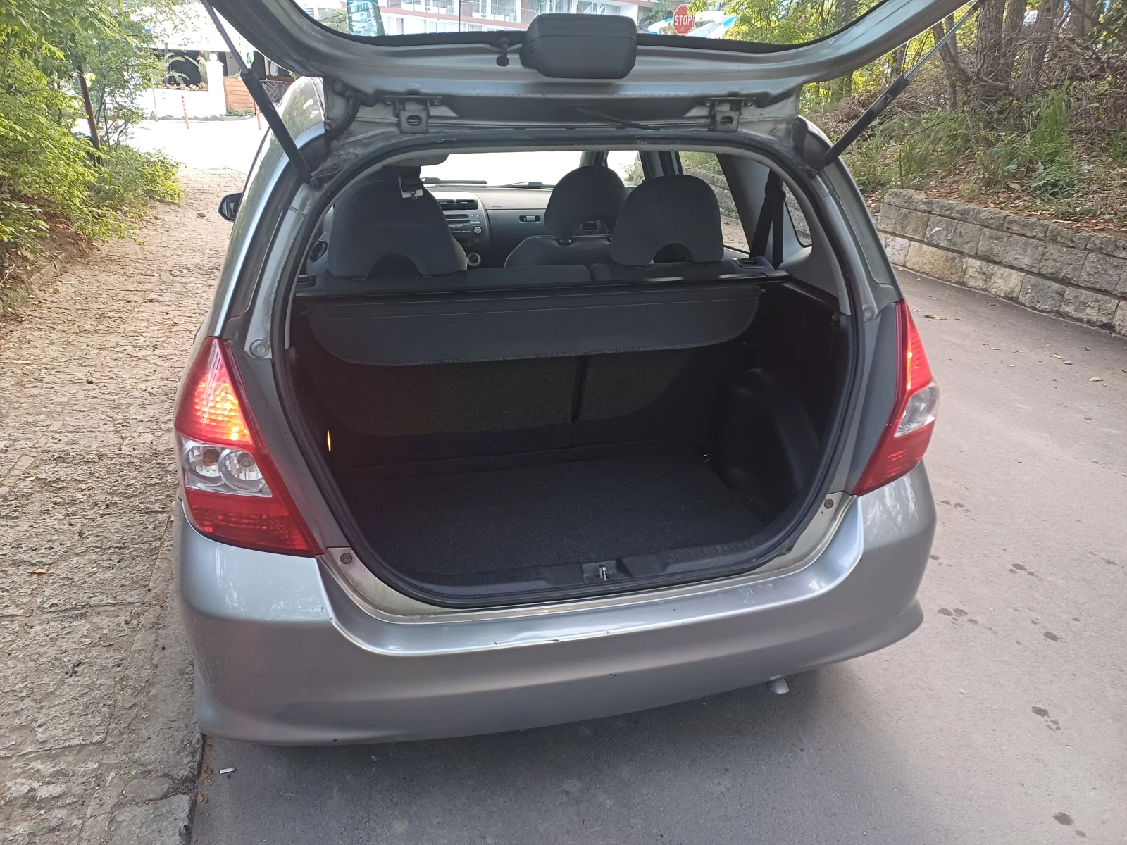 Honda Jazz 1.3i - изображение 9