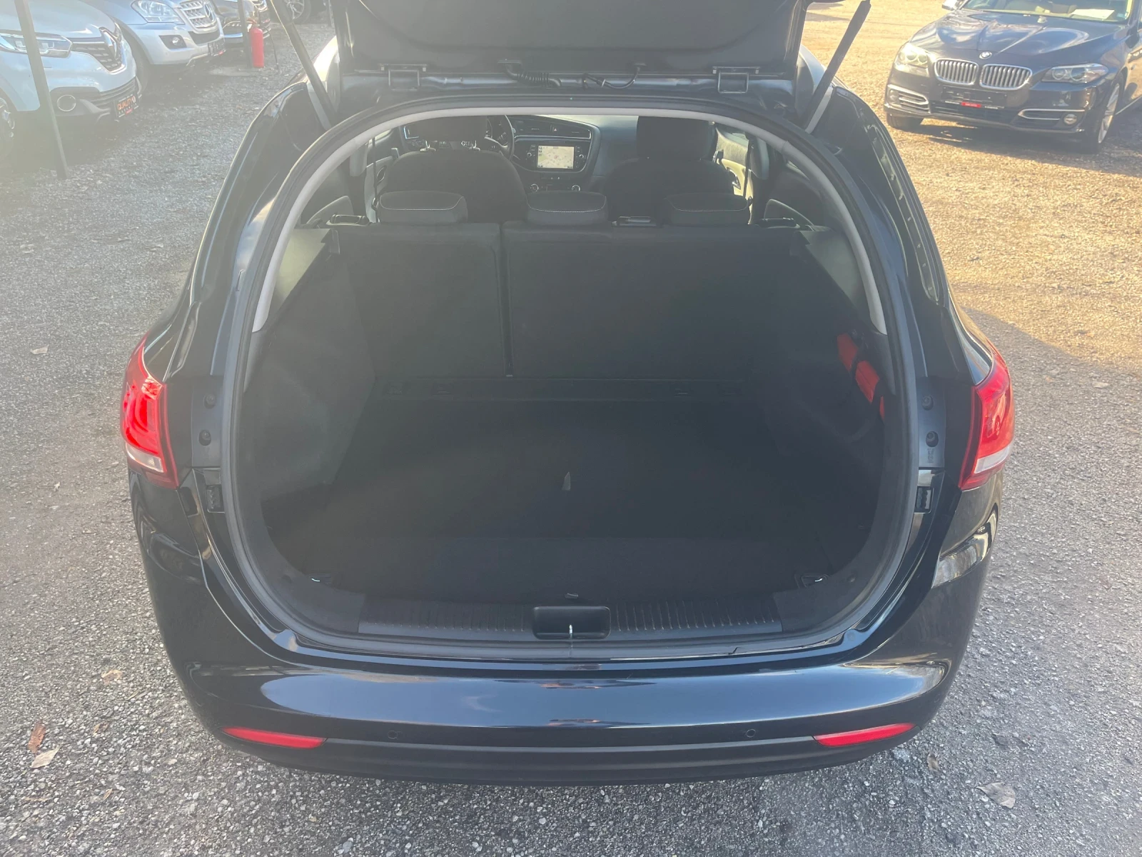 Kia Ceed 1.6i 135hp Euro6b  | Mobile.bg   15