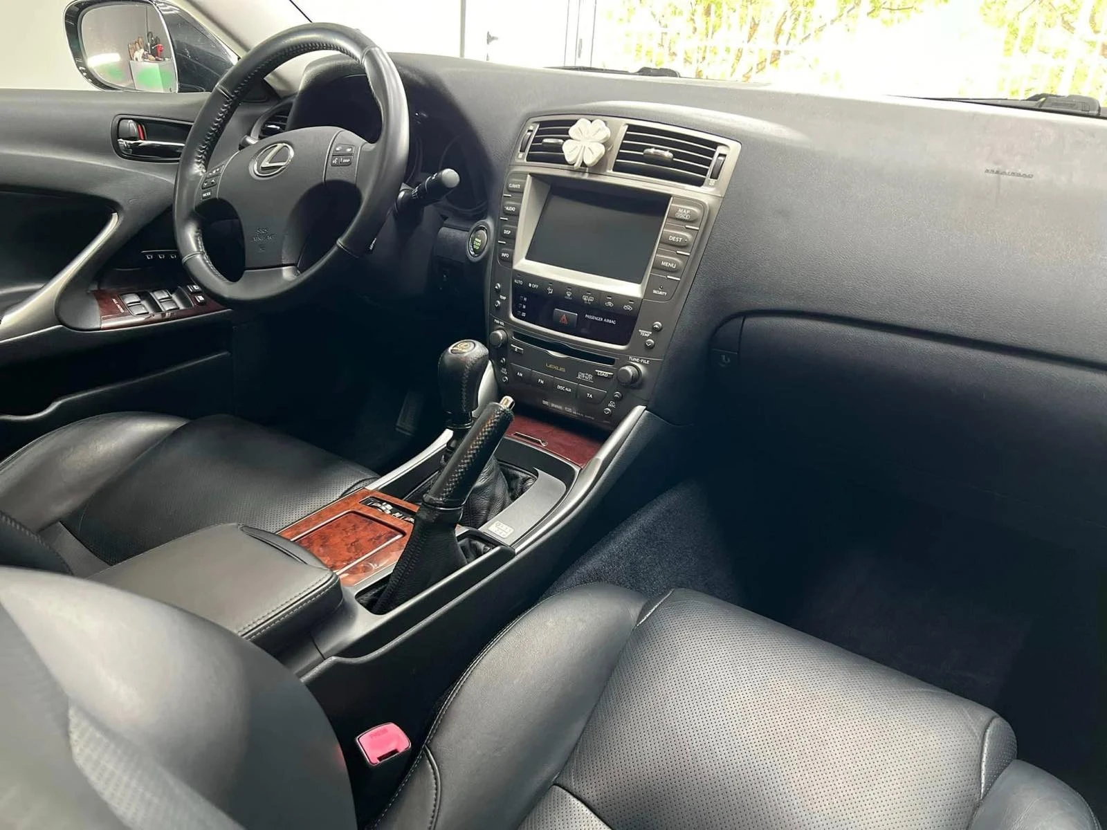 Lexus IS 220d 220d | Mobile.bg   6