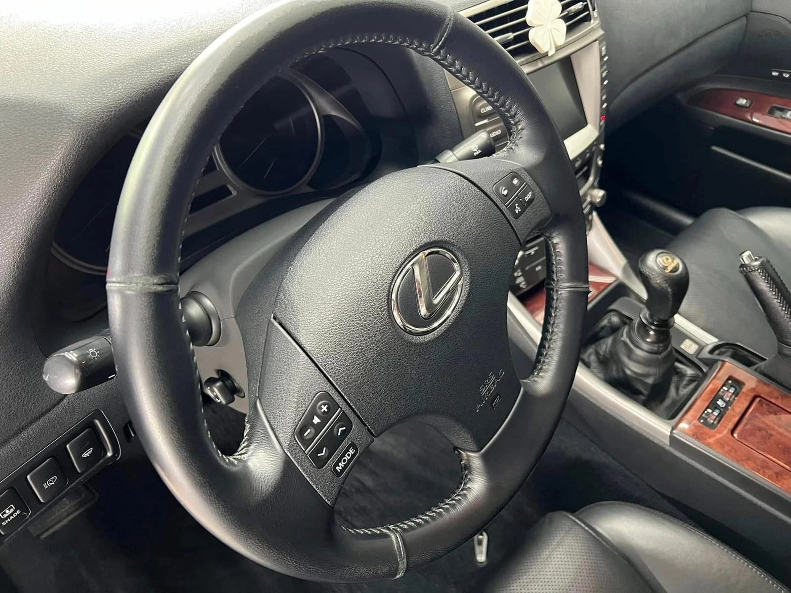 Lexus IS 220d 220d | Mobile.bg   11