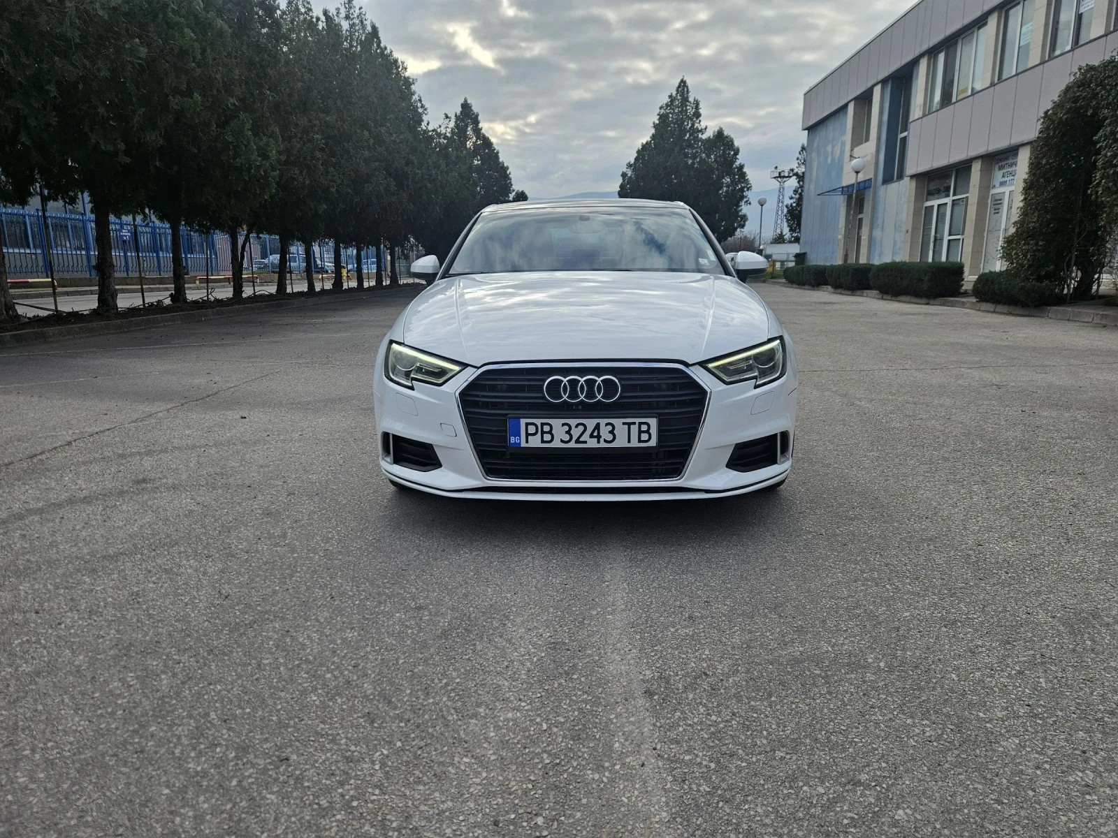 Audi A3 2.0 TFSI - изображение 3
