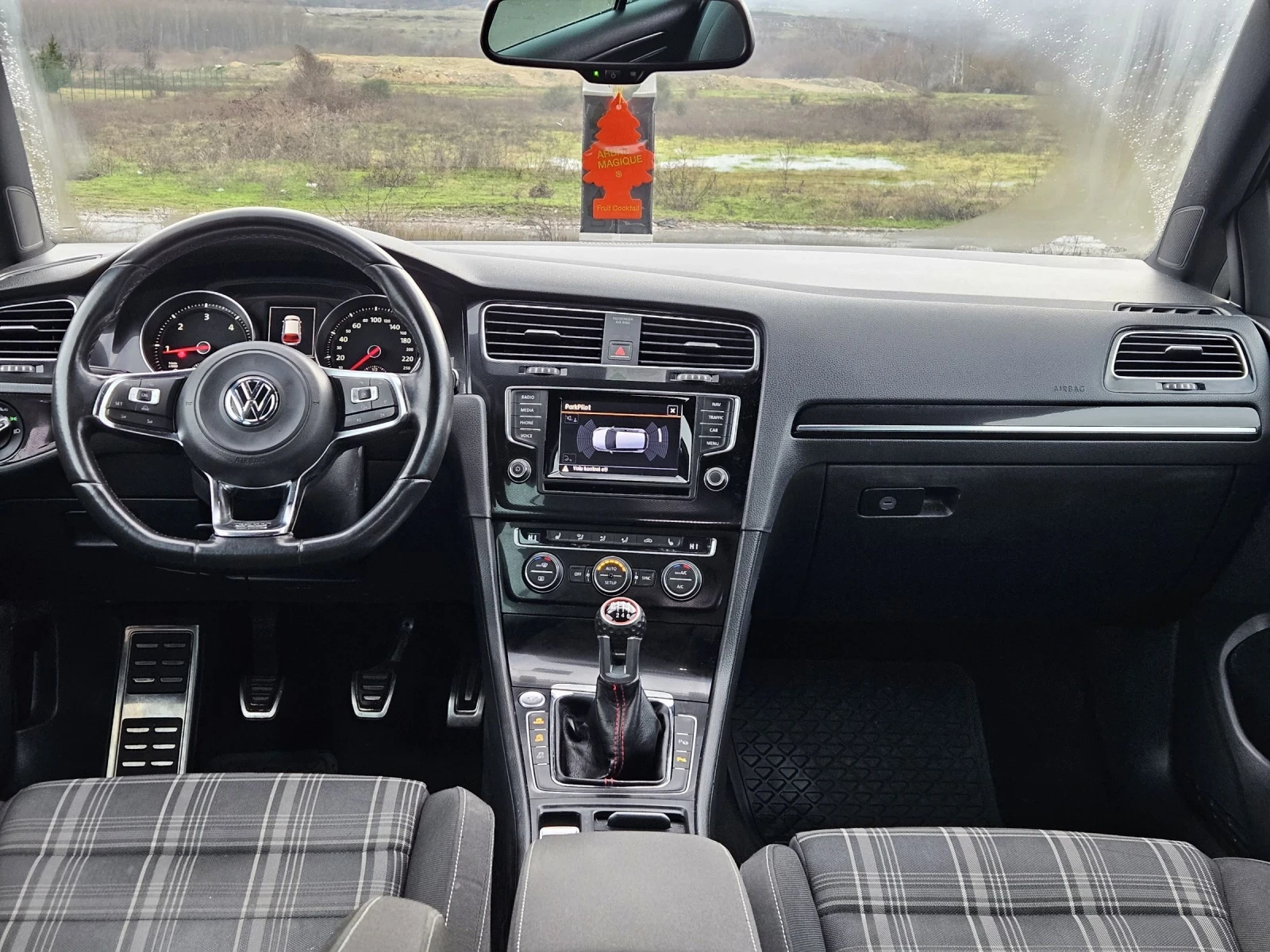 VW Golf 2.0TDI GTD 40 Year Edition  - изображение 7