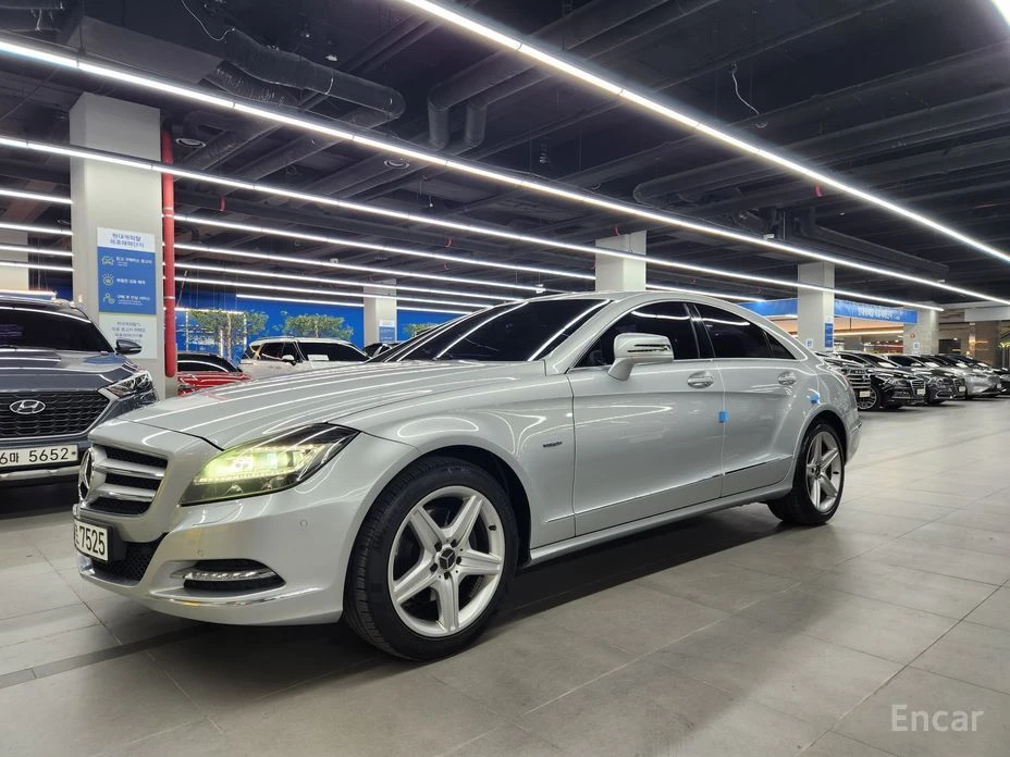 Mercedes-Benz CLS 350  - изображение 2