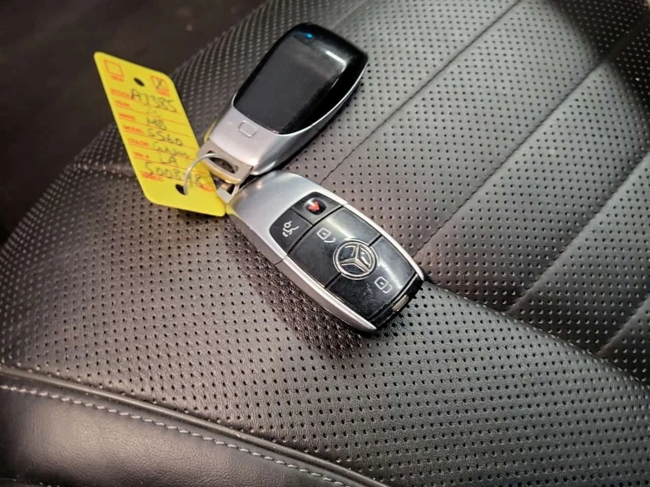 Mercedes-Benz S 560 * CARFAX * ЦЕНА ДО БГ, снимка 8 - Автомобили и джипове - 54081937