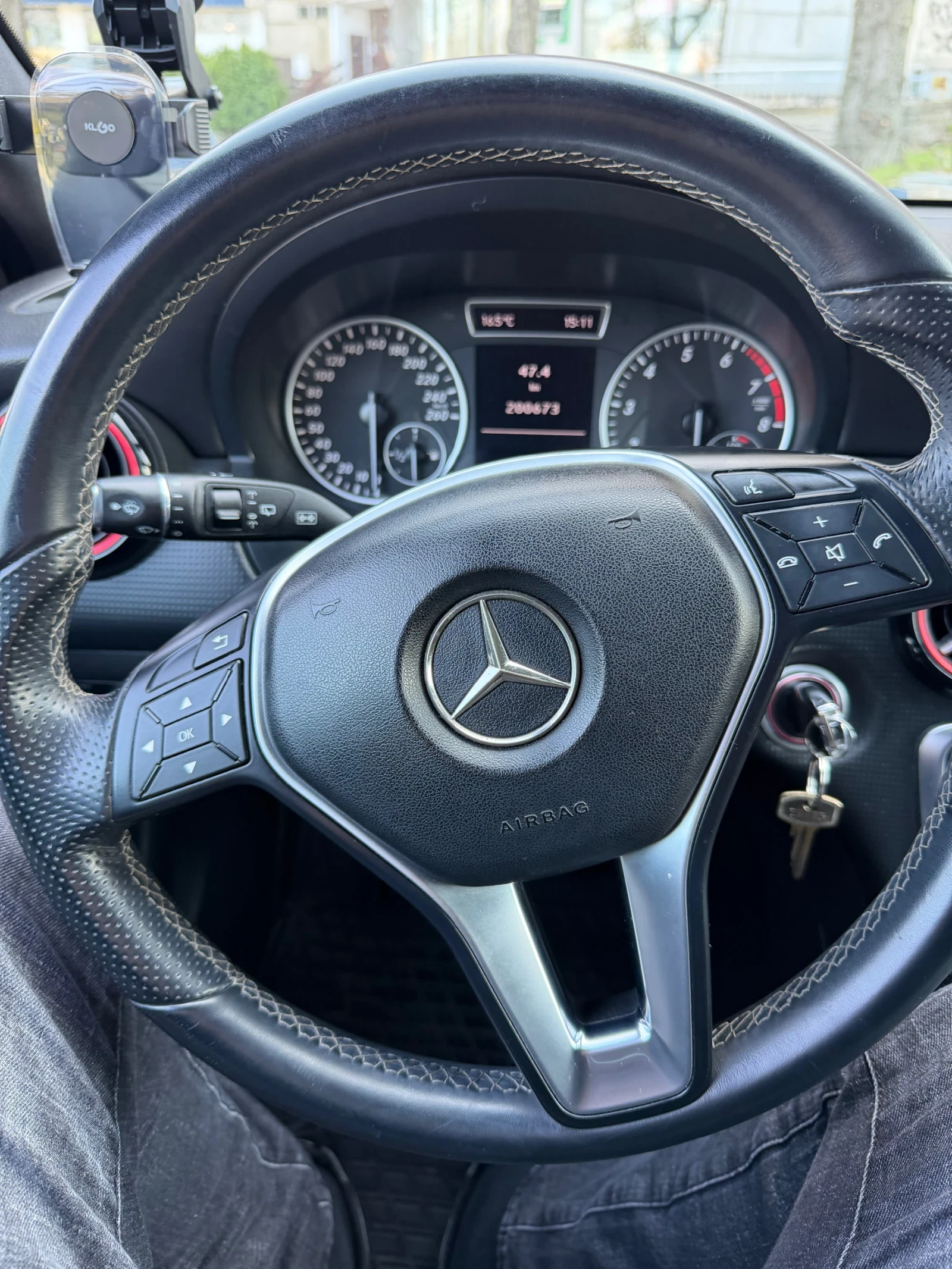 Mercedes-Benz A 180 A 180 euto6, снимка 14 - Автомобили и джипове - 54441122