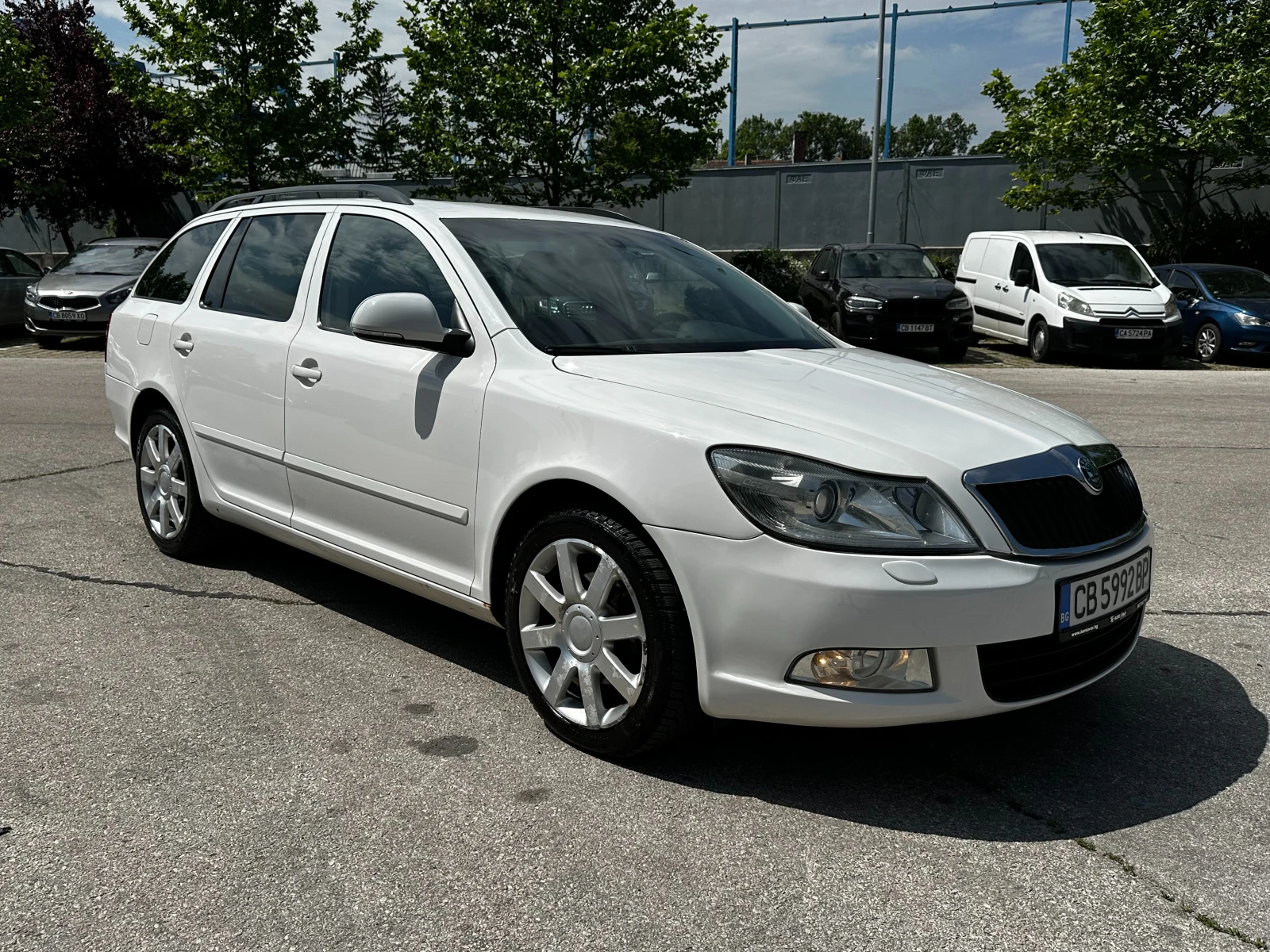 Skoda Octavia, снимка 6 - Автомобили и джипове - 54759325