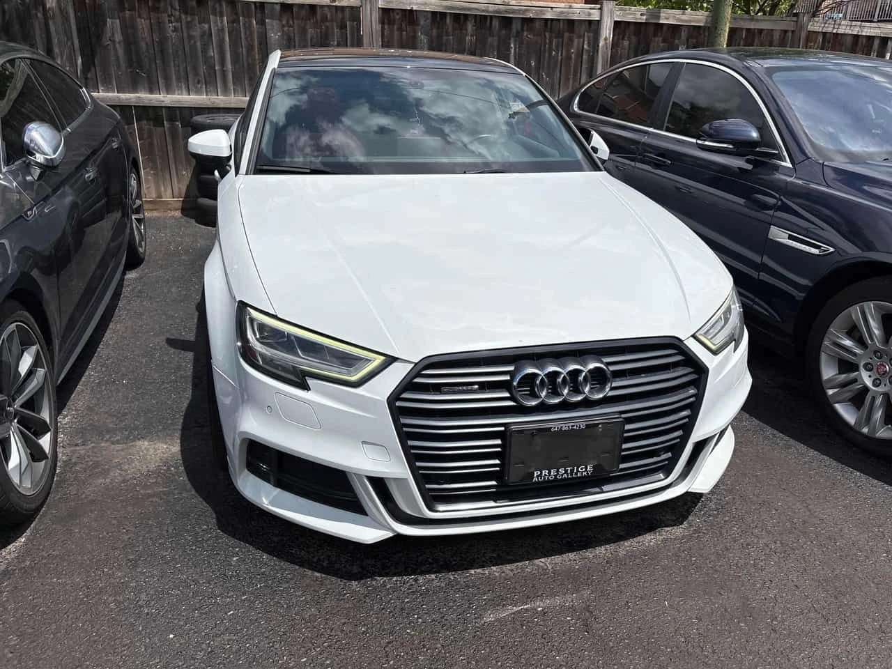 Audi A3 Technik/ПАНОРАМА/АВТОКРЕДИТ БЕЗ ПЪРВОНАЧАЛНА, снимка 2 - Автомобили и джипове - 54919383