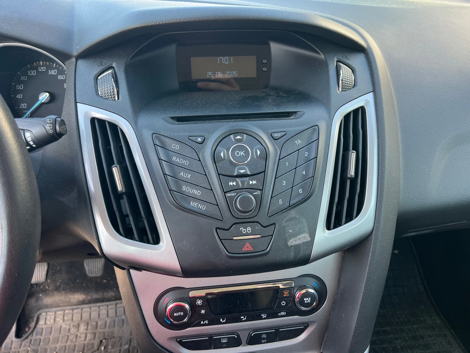 Ford Focus 1.0 101 ������ 2012� 87650��! ��� ���� ������� | Mobile.bg � ����������� 12