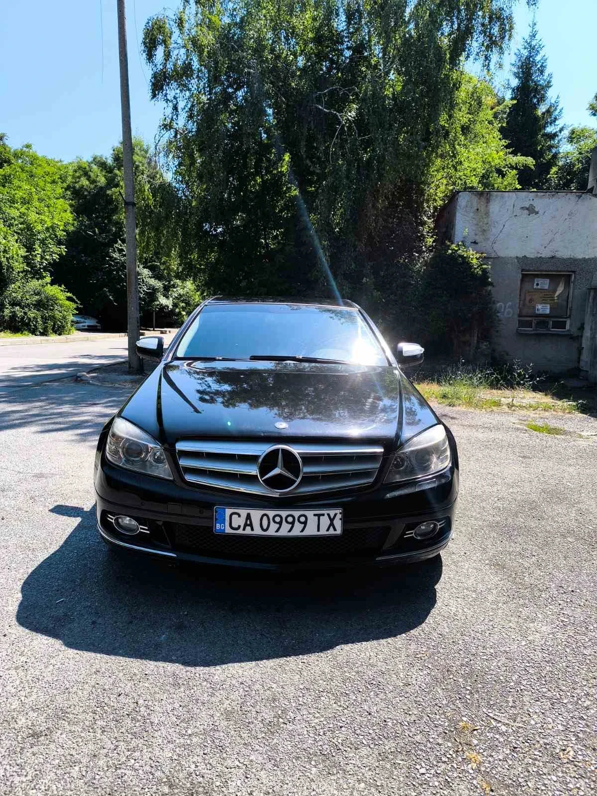 Mercedes-Benz C 320