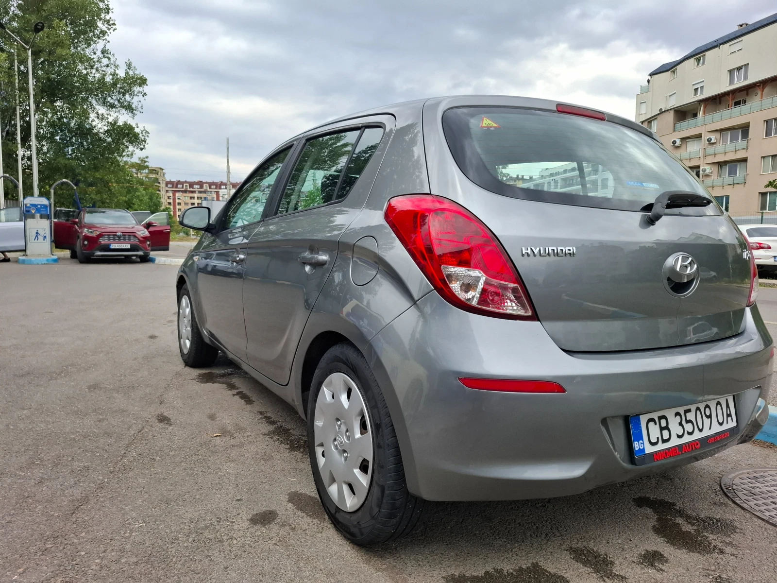 Hyundai I20 Бензин + газова уредба, снимка 5 - Автомобили и джипове - 55405320