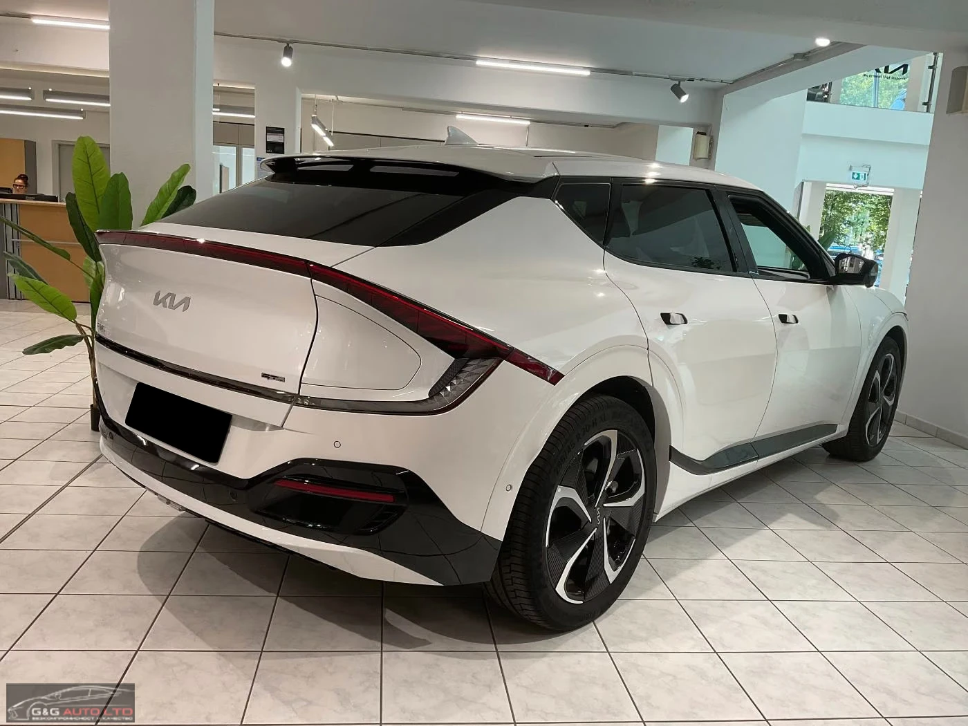 Kia EV6 GT-LINE/228HP/MEMO/HUD/360/CPLAY/H.PUMP/691q, снимка 4 - Автомобили и джипове - 56128626