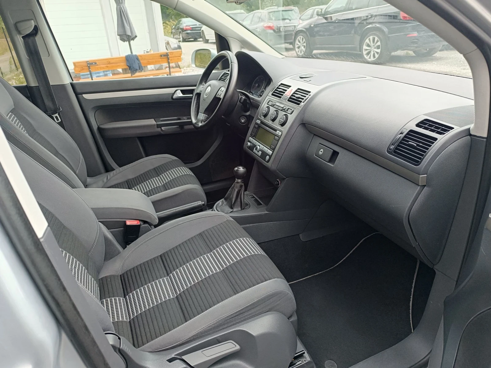 VW Touran 1.9TDI-105HP. | Mobile.bg � ����������� 13