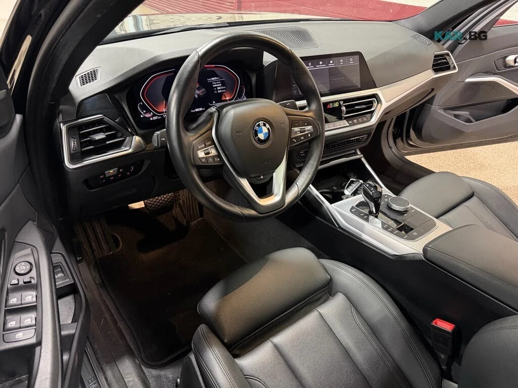 BMW 330 xDRIVE* ������* �������* ����* CARPLAY | Mobile.bg � ����������� 12