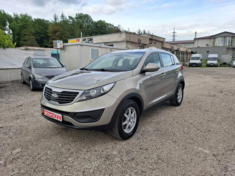 Kia Sportage 1.6i, снимка 9 - Автомобили и джипове - 46454589