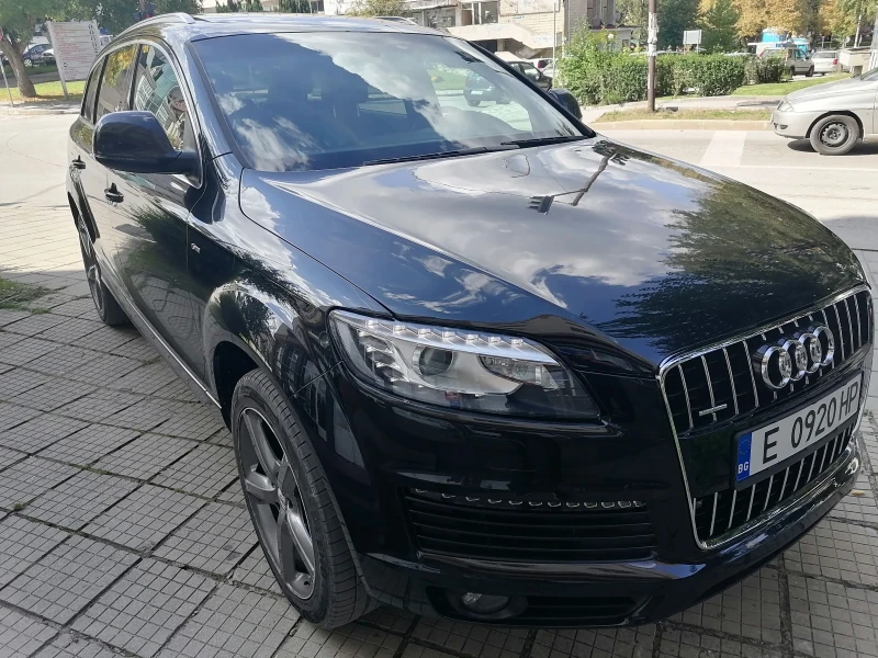 Audi Q7 Facelift 7 места 3xS-line, снимка 3 - Автомобили и джипове - 47355611