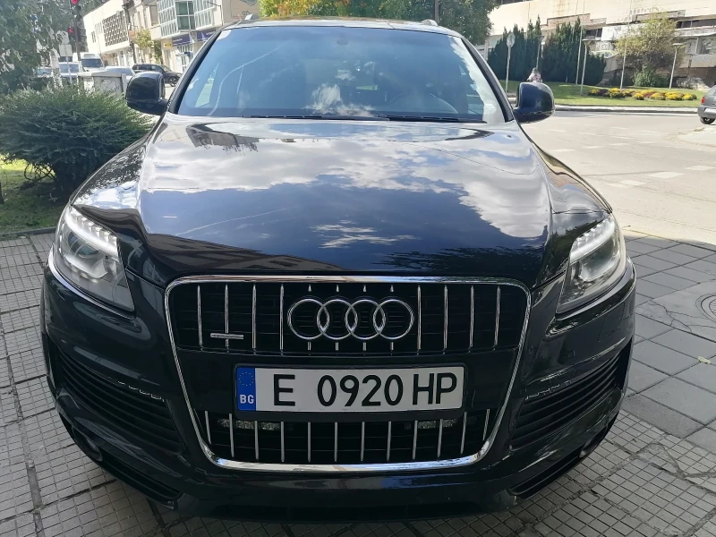 Audi Q7 Facelift 7 места 3xS-line, снимка 2 - Автомобили и джипове - 47355611