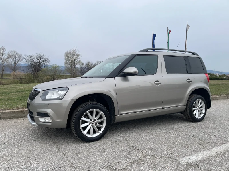 Skoda Yeti 2.0 TDI DSG Top, снимка 2 - Автомобили и джипове - 49611265