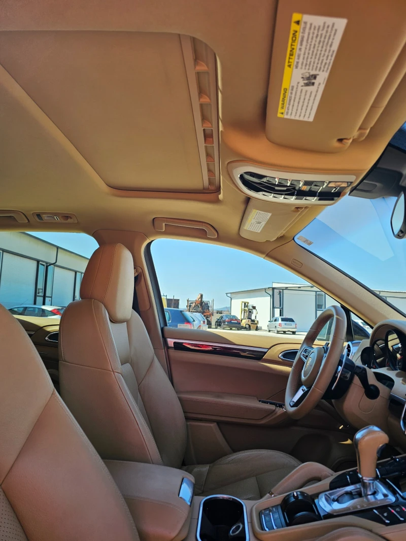 Porsche Cayenne 3.6L / 300к.с / Бензин, снимка 9 - Автомобили и джипове - 51292764
