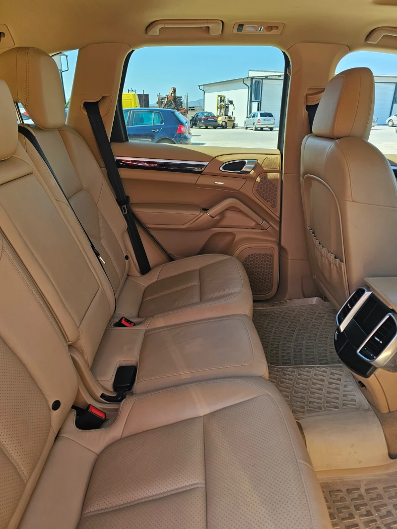 Porsche Cayenne 3.6L / 300к.с / Бензин, снимка 10 - Автомобили и джипове - 51292764