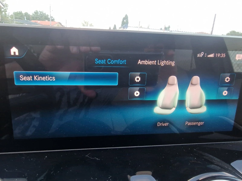 Mercedes-Benz GLB 250, снимка 3 - Автомобили и джипове - 52516123