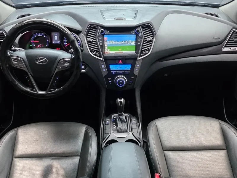 Hyundai Santa fe 2.0 4WD, снимка 7 - Автомобили и джипове - 54871832