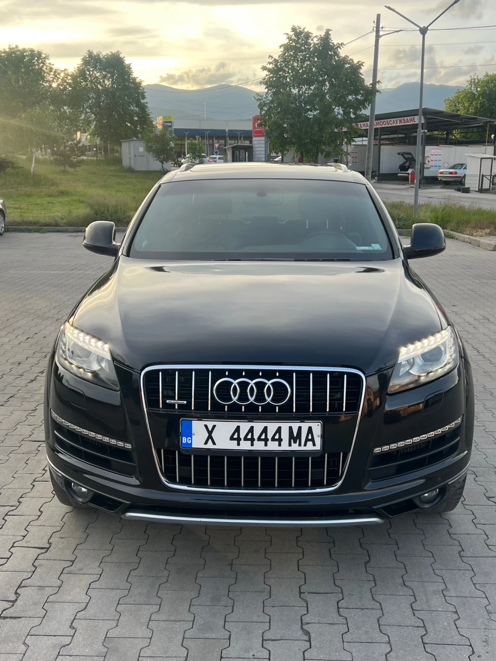 Audi Q7 Facelift//7места//Панорама//Камера//Лизинг//Бартер - изображение 6