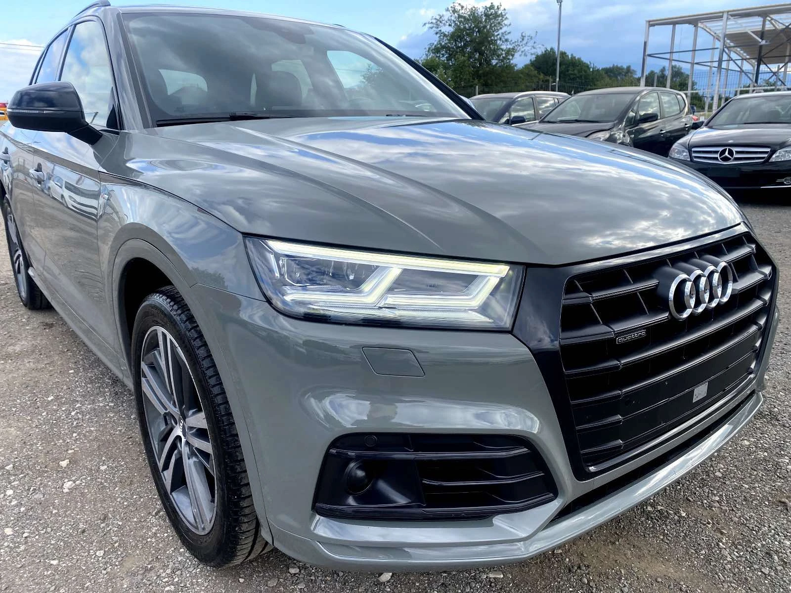Audi Q5 40TDI 3xSline Nardo Grey---Перфектен--- - изображение 6