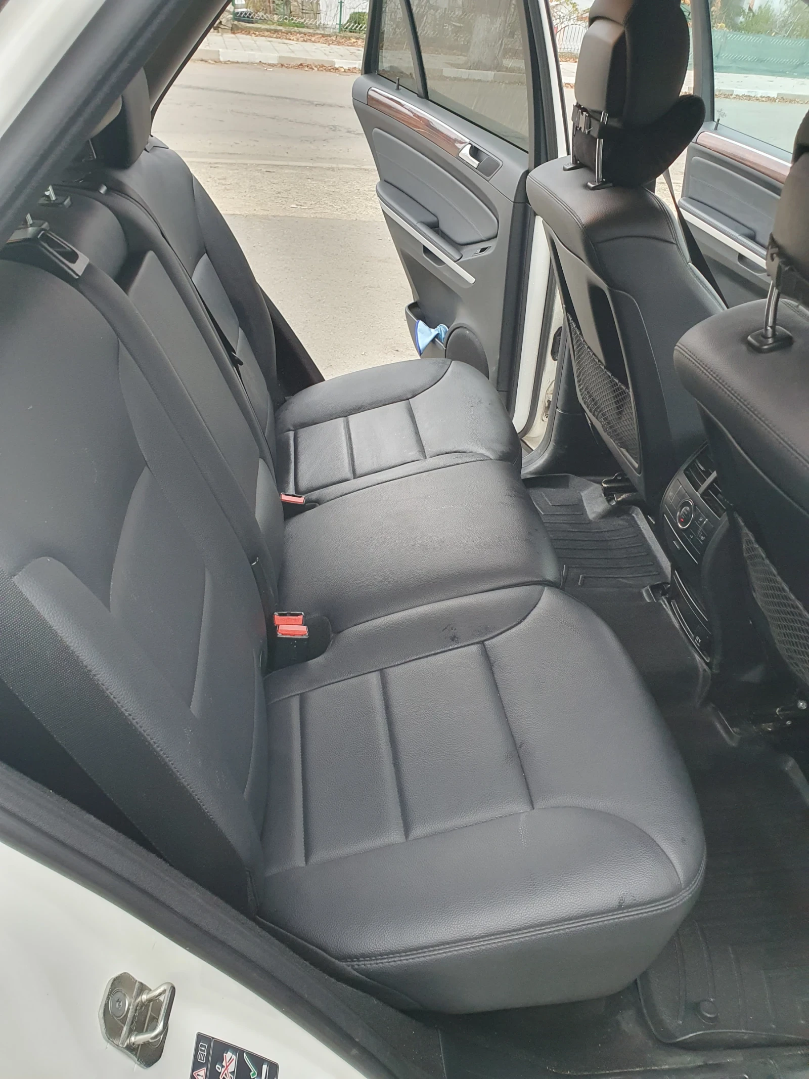 Mercedes-Benz ML 350   | Mobile.bg   17