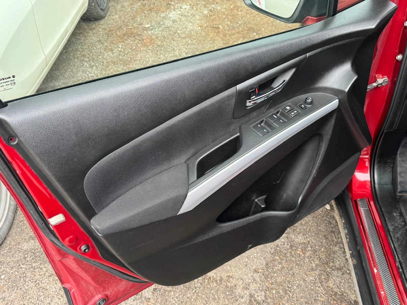 Suzuki SX4 S-Cross LED* NAVI* КАМЕРА* ПОДГРЕВ* 1.6d 4x4 120hp - изображение 9