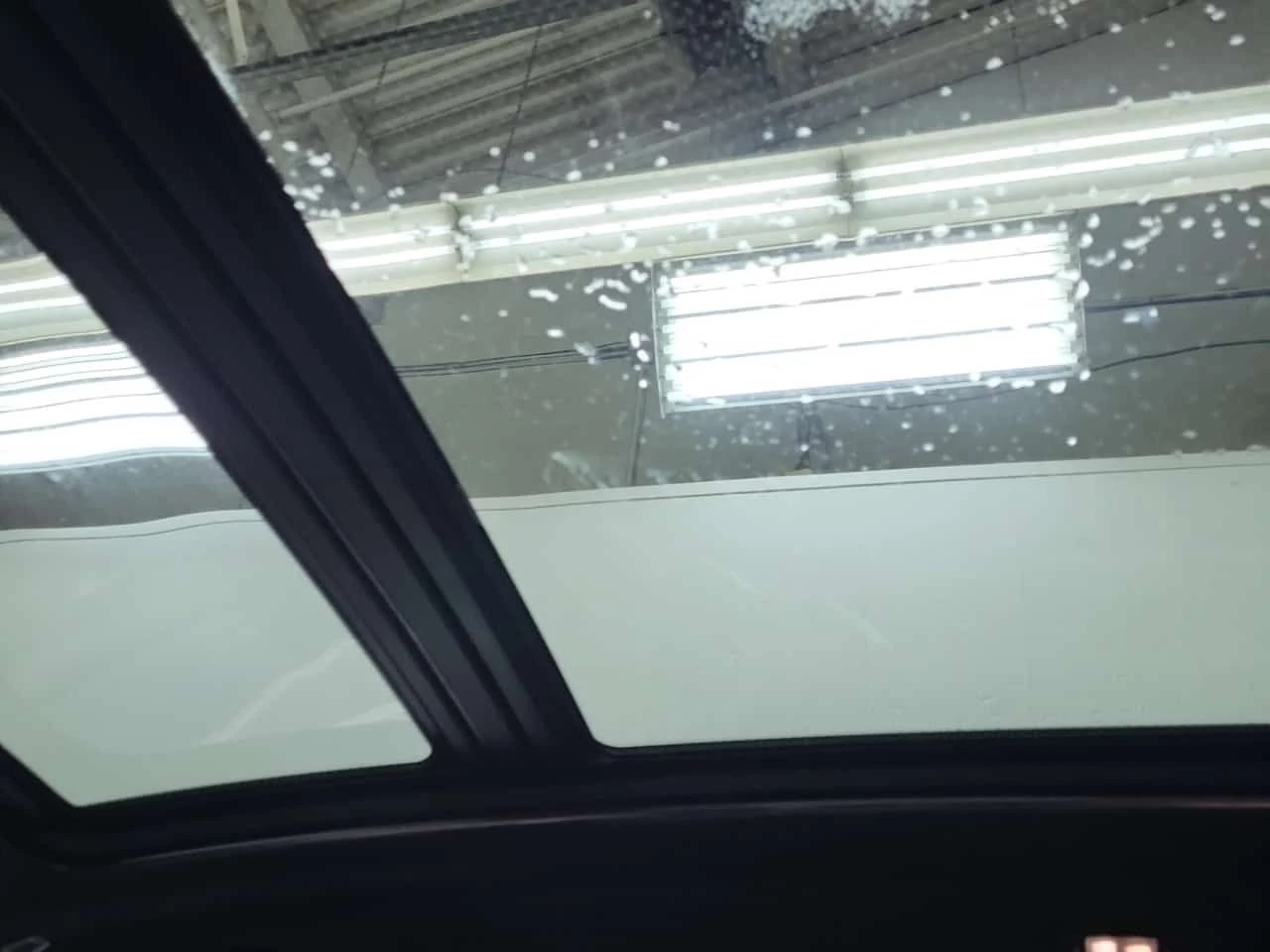 BMW X7 XDRIVE40I| PANO| HUD| 360| AMBIENT| CARFAX| 2 КЛЮЧ, снимка 13 - Автомобили и джипове - 53949737