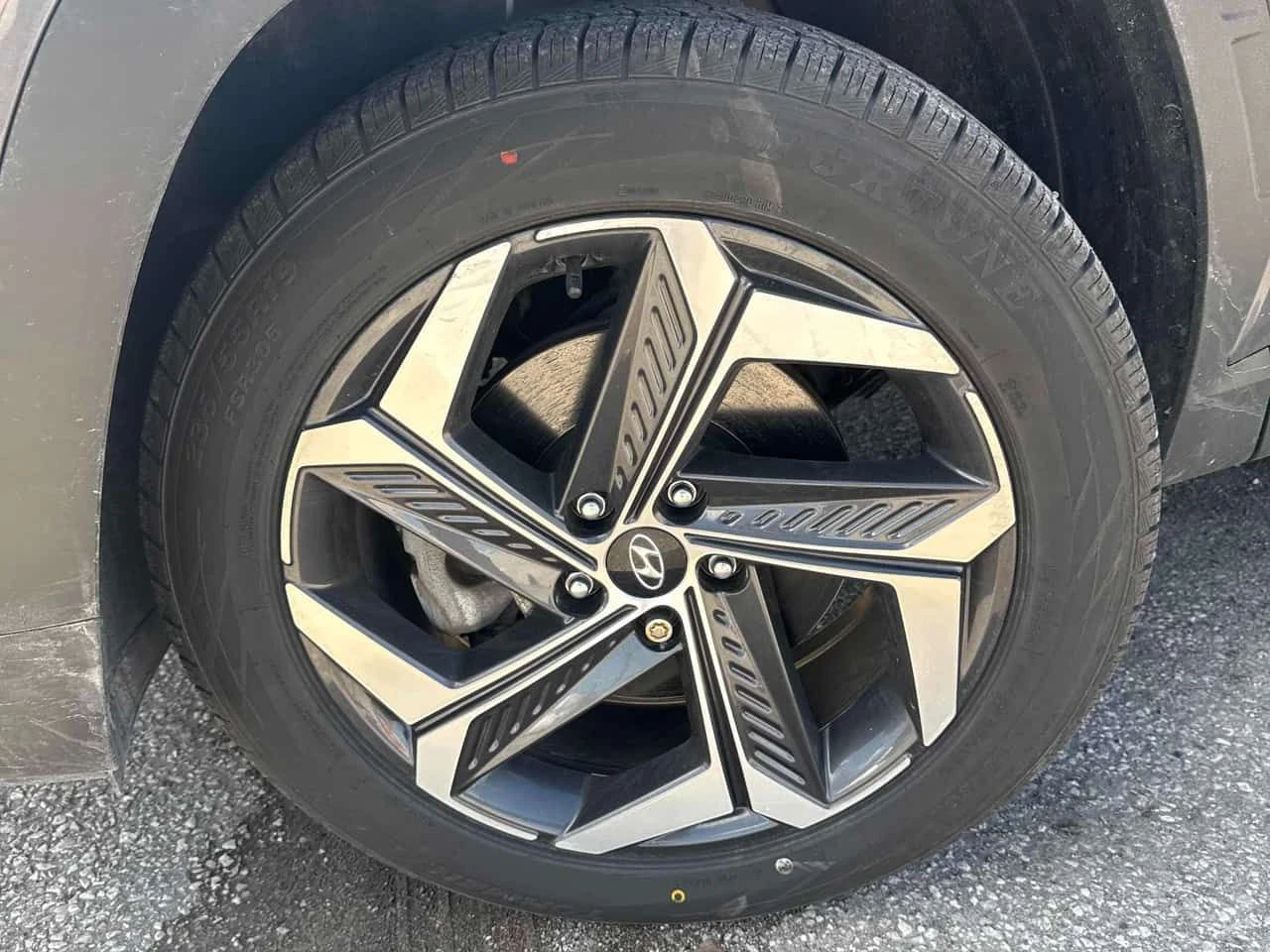 Hyundai Tucson Luxury  CARFAX, снимка 7 - Автомобили и джипове - 54172277