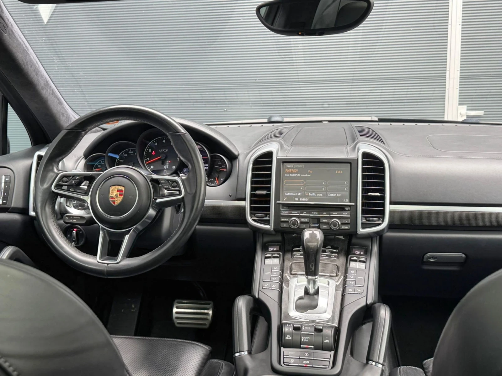 Porsche Cayenne Porsche Cayenne GTS * FACELIFT* LED* Panorama* PDK, снимка 9 - Автомобили и джипове - 54465765