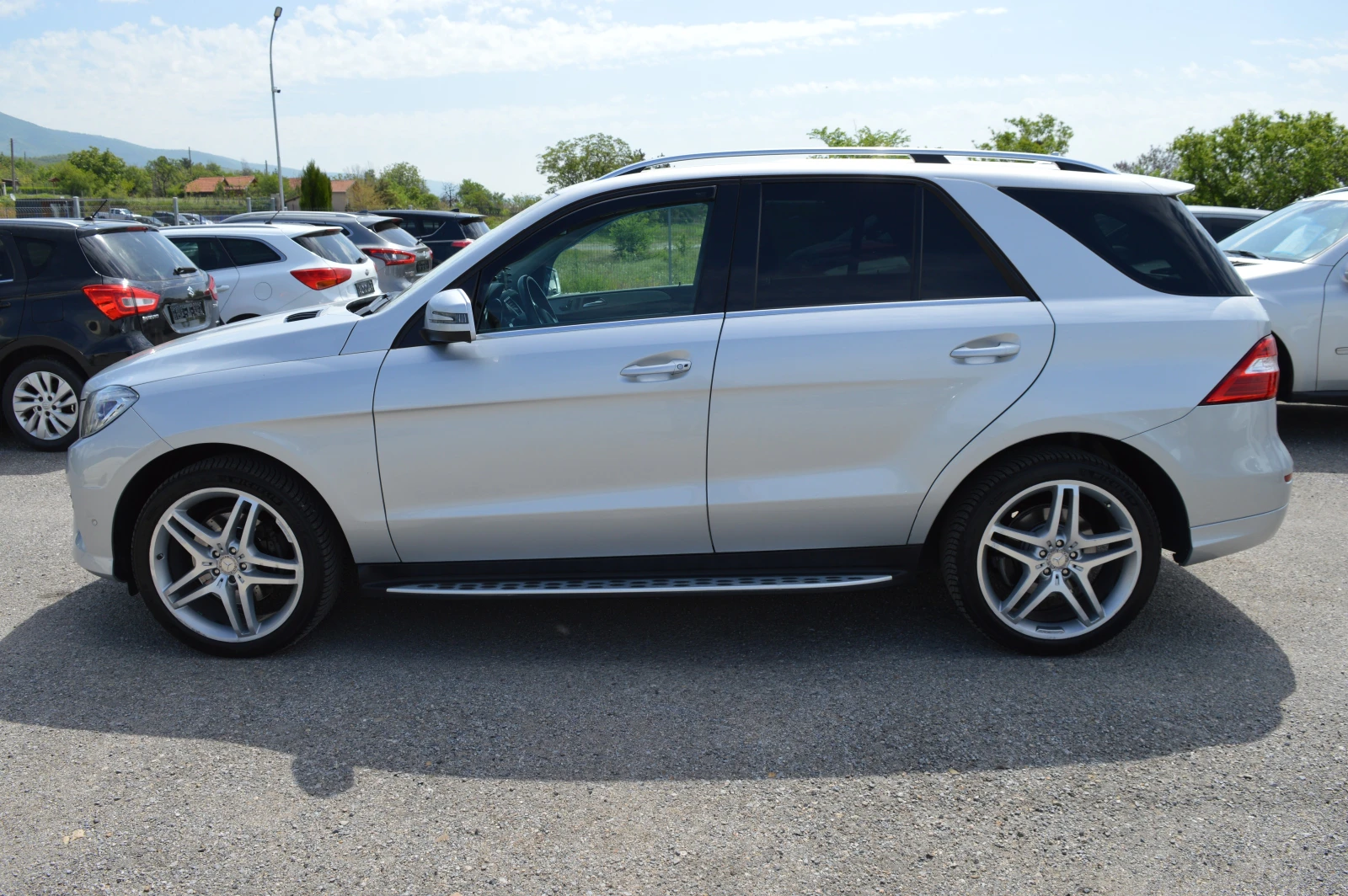 Mercedes-Benz ML 350 3.0CDI-AMG-EDITION 16, снимка 8 - Автомобили и джипове - 54526622