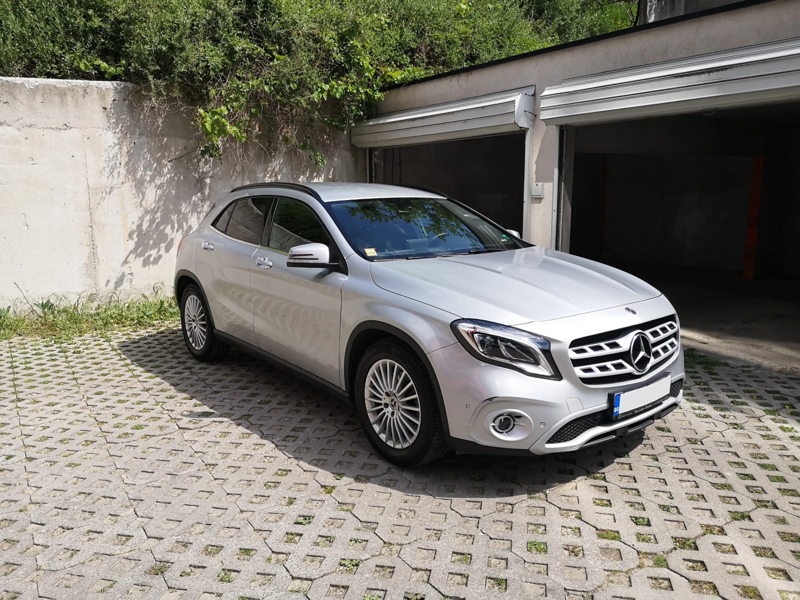 Mercedes-Benz GLA 220 4 matic