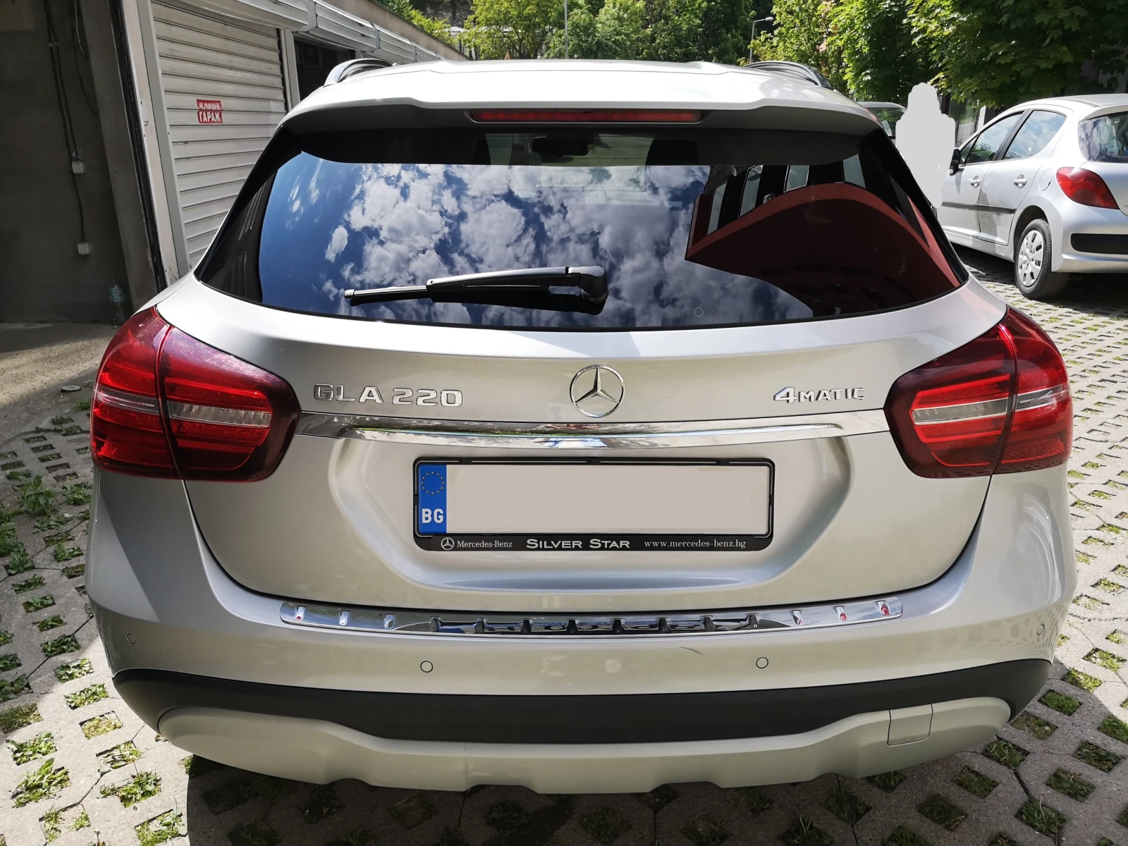 Mercedes-Benz GLA 220 4 matic, снимка 5 - Автомобили и джипове - 54696557