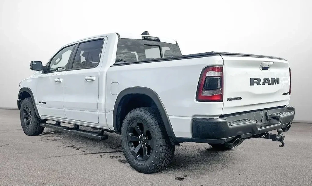 Dodge RAM 1500 REBEL CREW 4X4 * 5.7 * ОБДУХВАНЕ * ПАНОРАМА * , снимка 3 - Автомобили и джипове - 55314566