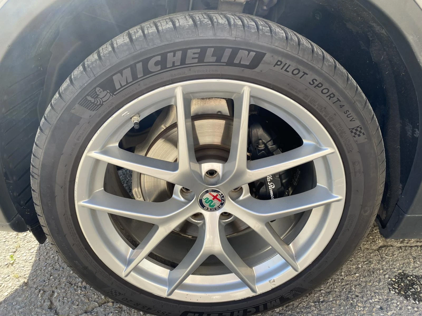 Alfa Romeo Stelvio, снимка 6 - Автомобили и джипове - 55692946