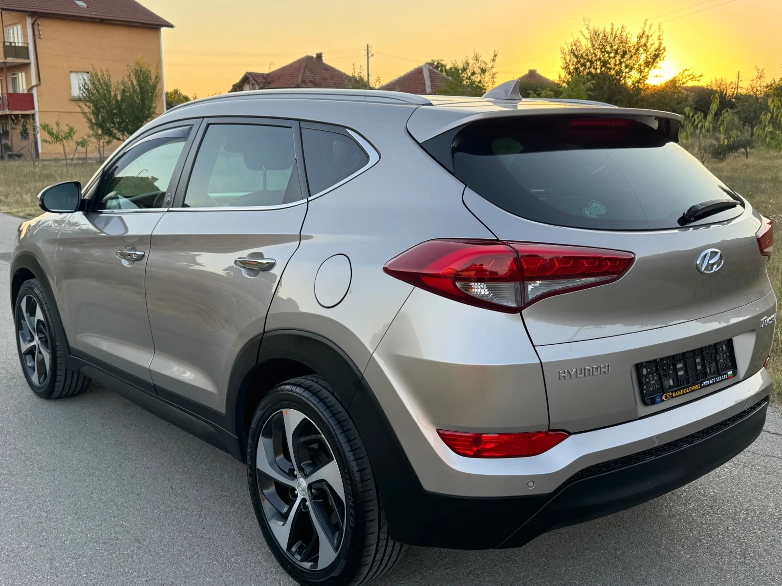 Hyundai Tucson SOUND EDITION;Avtomat:;UNIKA;, снимка 3 - Автомобили и джипове - 55697601