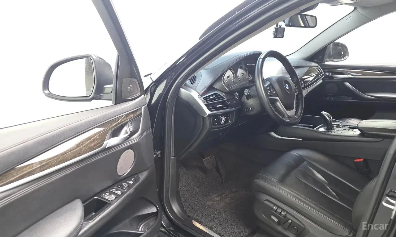BMW X6, снимка 8 - Автомобили и джипове - 56689852