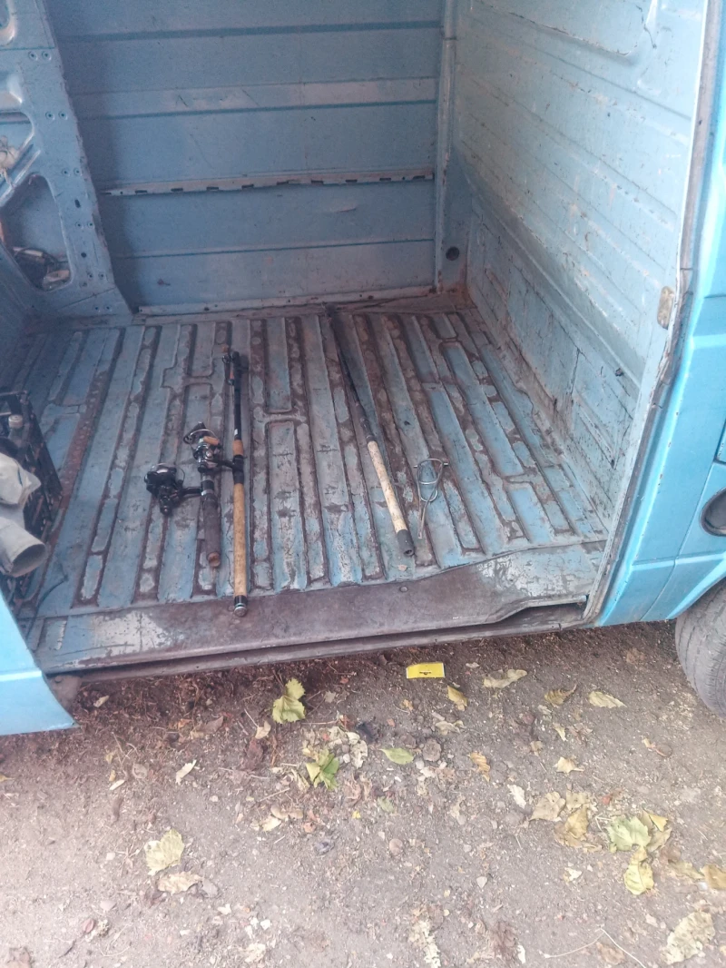 VW T3, снимка 4 - Бусове и автобуси - 48228120