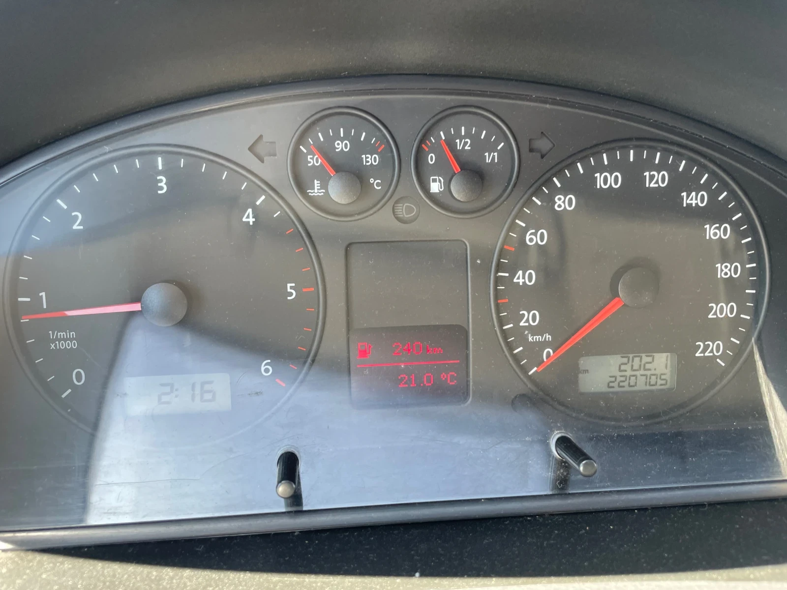 VW Transporter 1.9, снимка 14 - Бусове и автобуси - 55296482