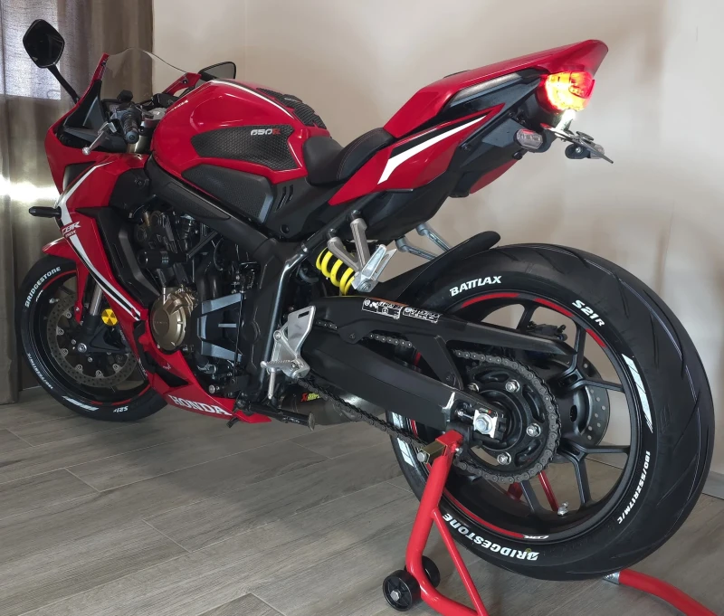 Honda Cbr 650R ////AKRAPOVIC////K&N, снимка 2 - Мотоциклети и мототехника - 53202203