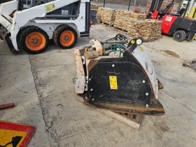 Асфалтополагаща машина Друга марка Фреза за мини челен товарач , снимка 2