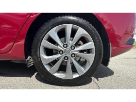 Toyota Auris 1.8HSD SOL, снимка 16