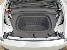 Tesla Model Y JUNIPER / AWD / LONG RANGE / ТЪРГ 09.10., снимка 11