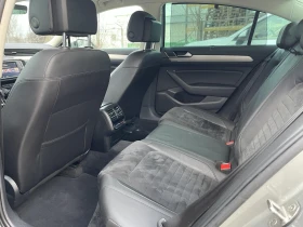 VW Passat 2.0 GT TDI 4Motion 240 к.с Хед-ъп История FULL, снимка 11