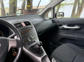Обява за продажба на Toyota Auris ~9 800 лв. - изображение 6