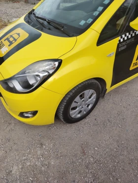 Hyundai Ix20 Хечбек, снимка 2