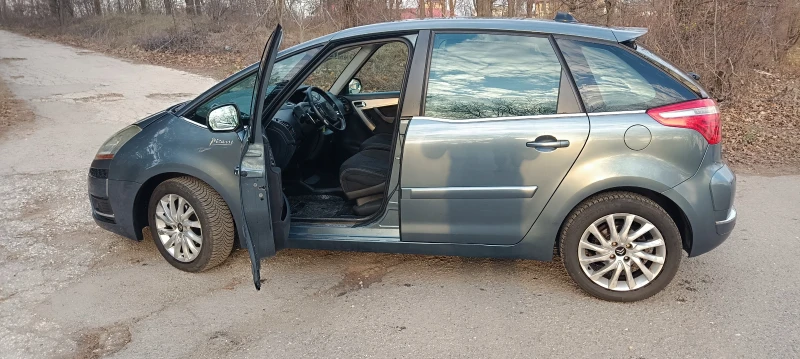 Citroen C4 Picasso, снимка 15 - Автомобили и джипове - 48771714