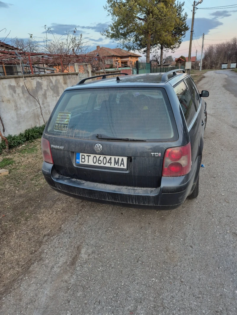 VW Passat, снимка 4 - Автомобили и джипове - 49199586